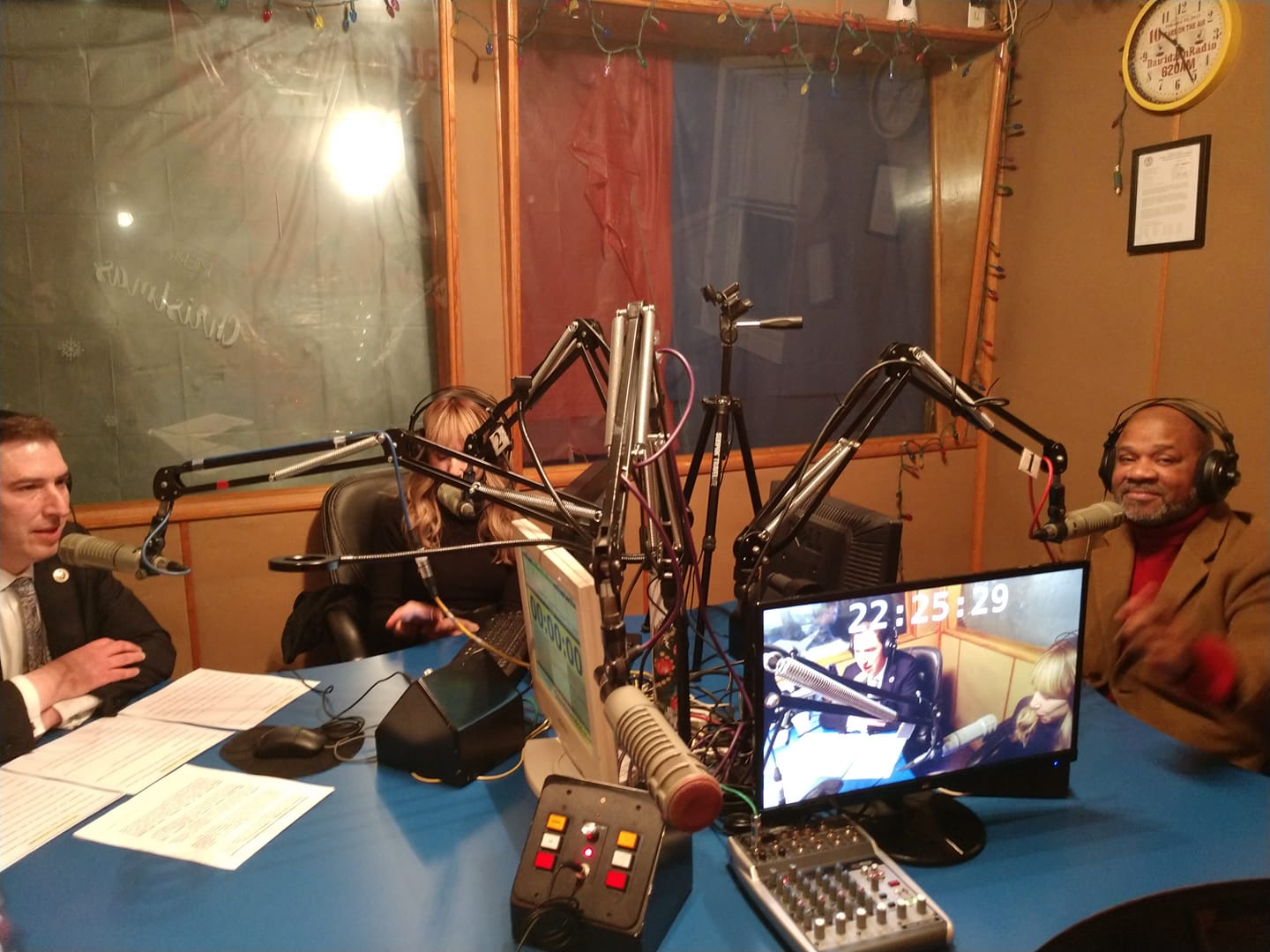 Geoffrey Davis on Deutsch radio